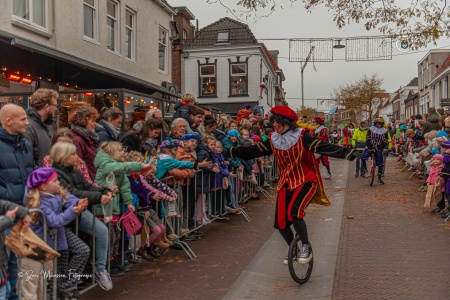 2024-11-16 Intocht Sint 256